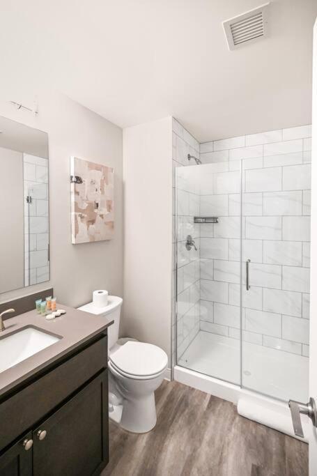 2Br Unit In The Heart Of Dt On Playhouse Square, With Pool And Gym Access-1106 Leilighet Cleveland Eksteriør bilde