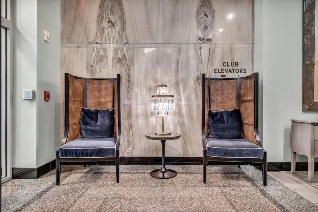 2Br Unit In The Heart Of Dt On Playhouse Square, With Pool And Gym Access-1106 Leilighet Cleveland Eksteriør bilde