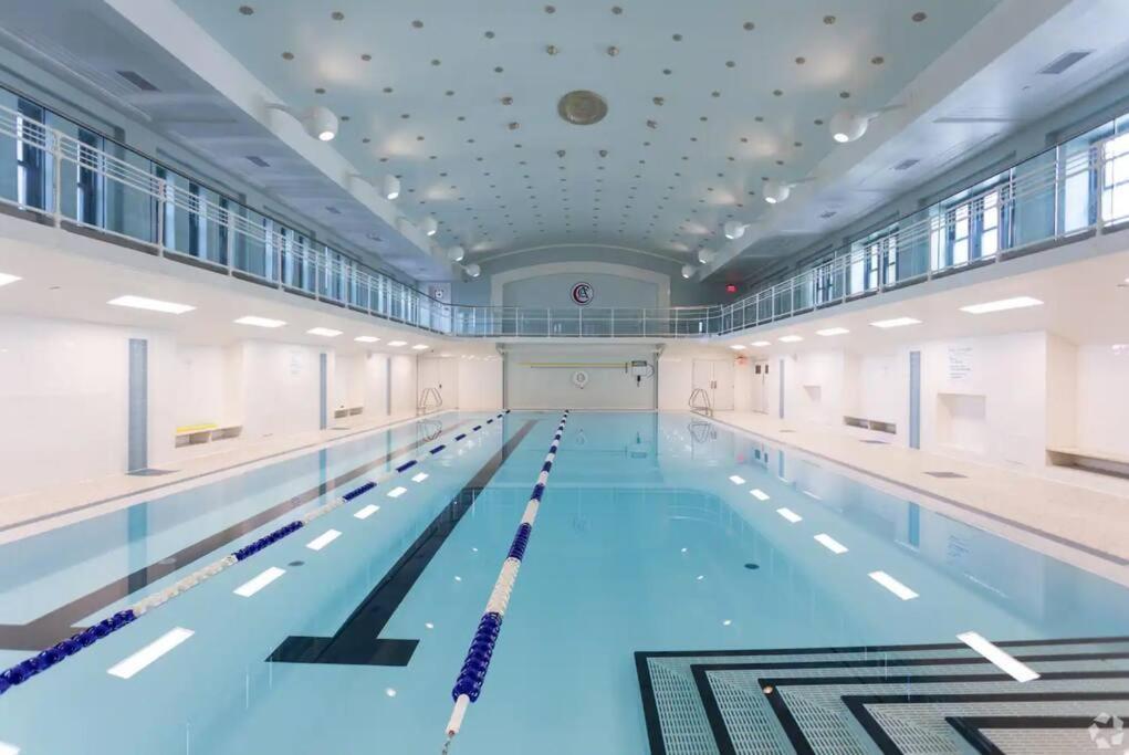 2Br Unit In The Heart Of Dt On Playhouse Square, With Pool And Gym Access-1106 Leilighet Cleveland Eksteriør bilde